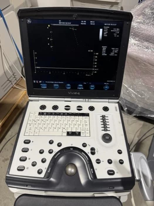 GE Vivid Q Ultrasound Machine