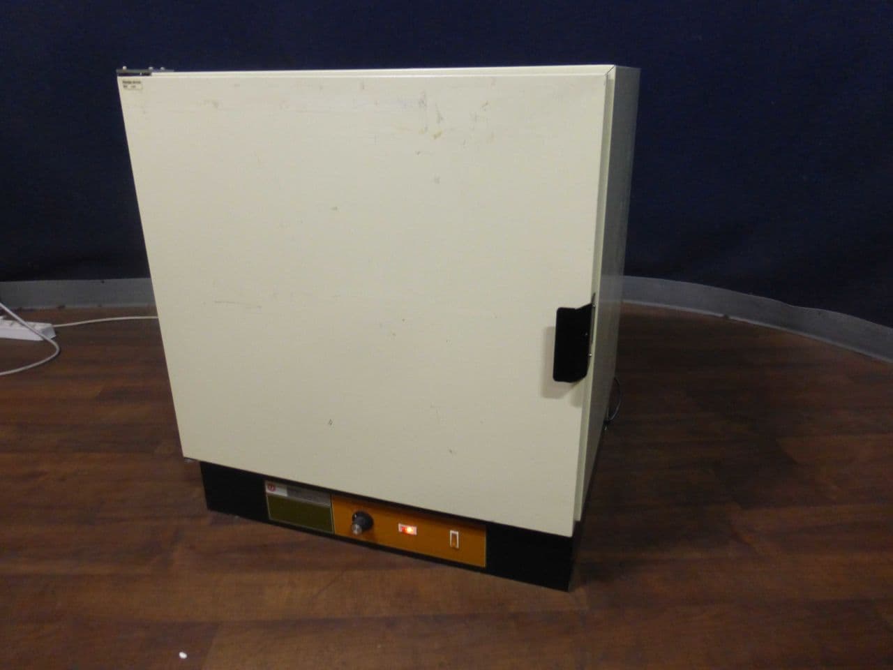 For Sale FISHER SCIENTIFIC Isotemp 255D INCUBATOR Environmental Chamber Incubator