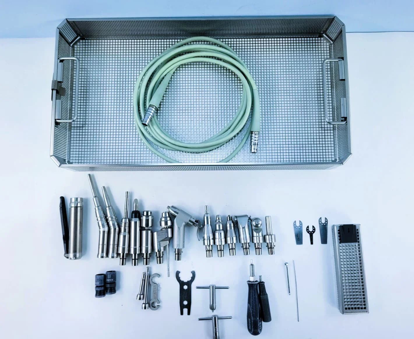 DE SOUTTER MEDICAL ECV-220 Surgical Instrument