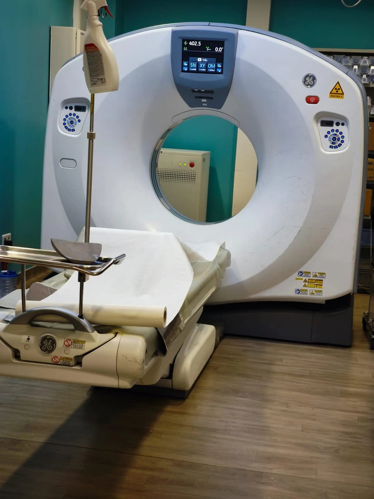 GE Optima CT520 CT Scanner