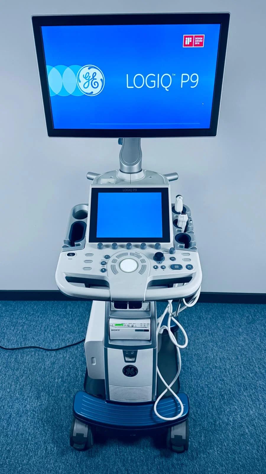 GE Logiq P9 XDclear Ultrasound Machine