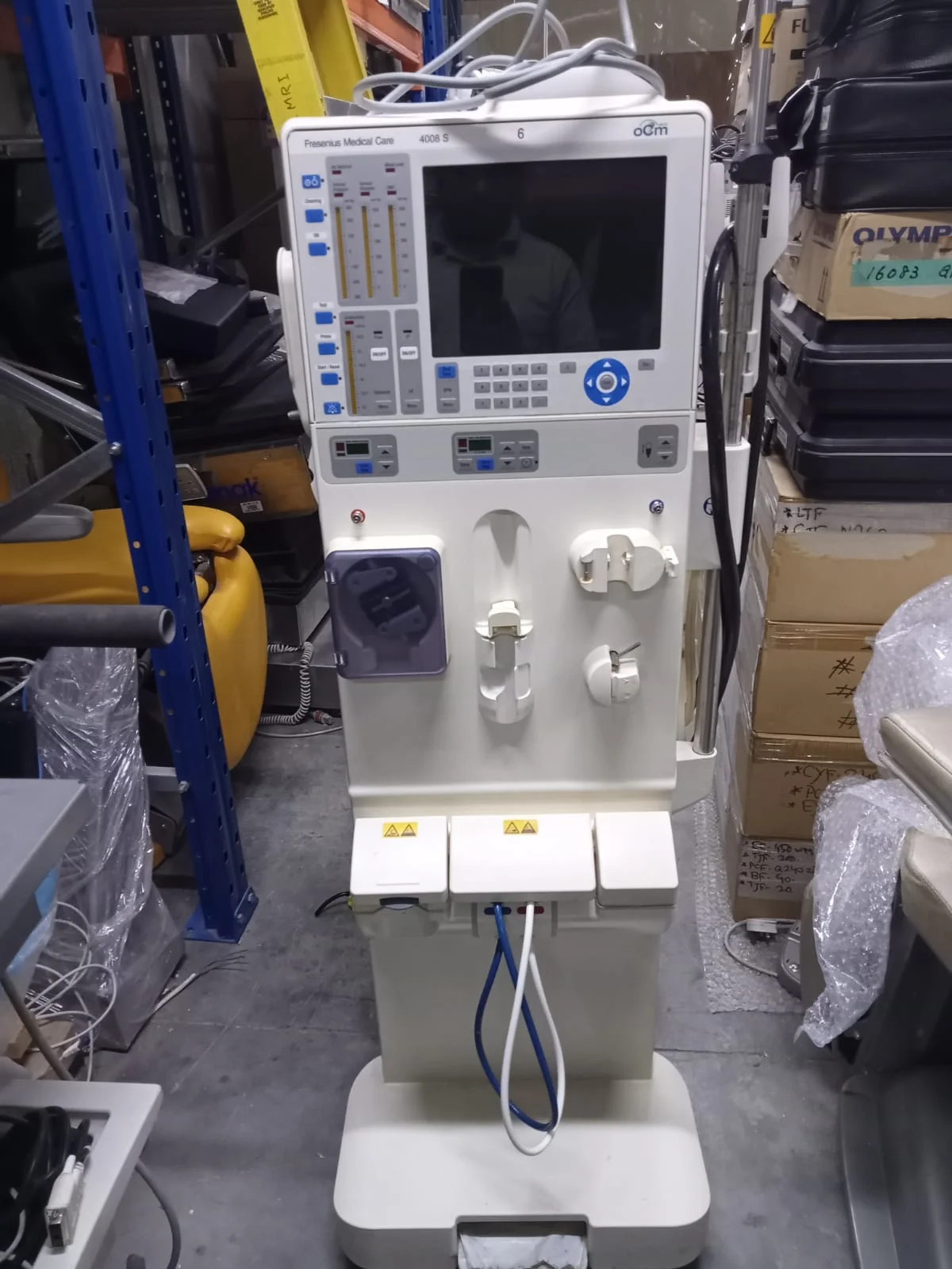 FRESENIUS 4008S classiс Stationary dialysis machine