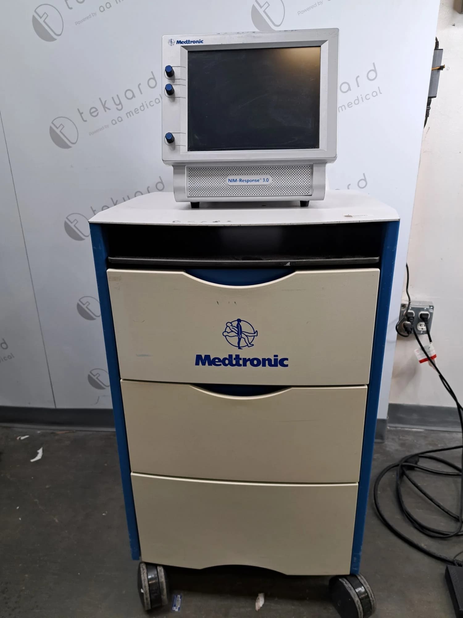 MEDTRONIC NIM-Response 3.0 Nerve monitoring system