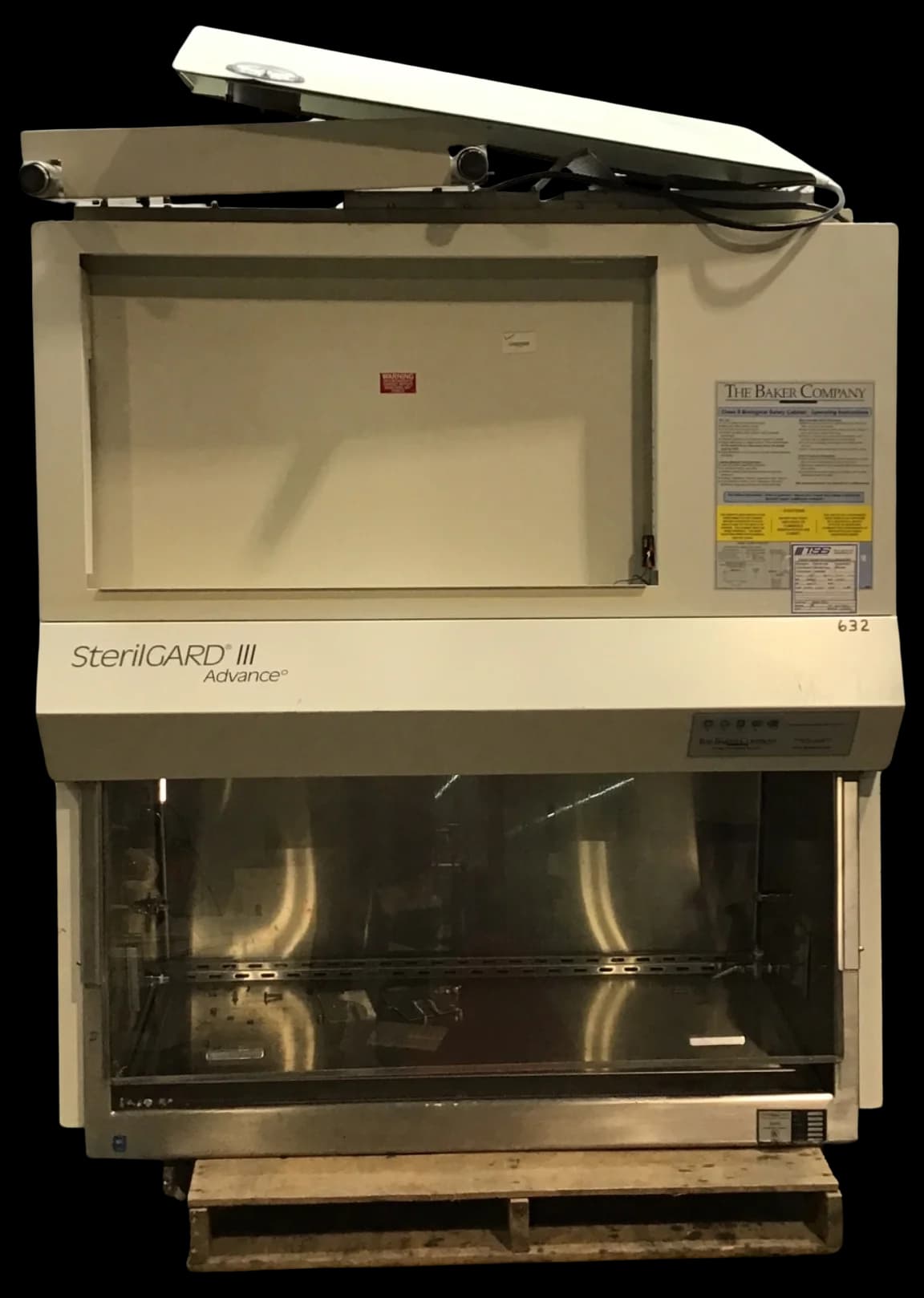THE BAKER COMPANY SterilGard III Advance SG-403 Microbiological safety cabinet