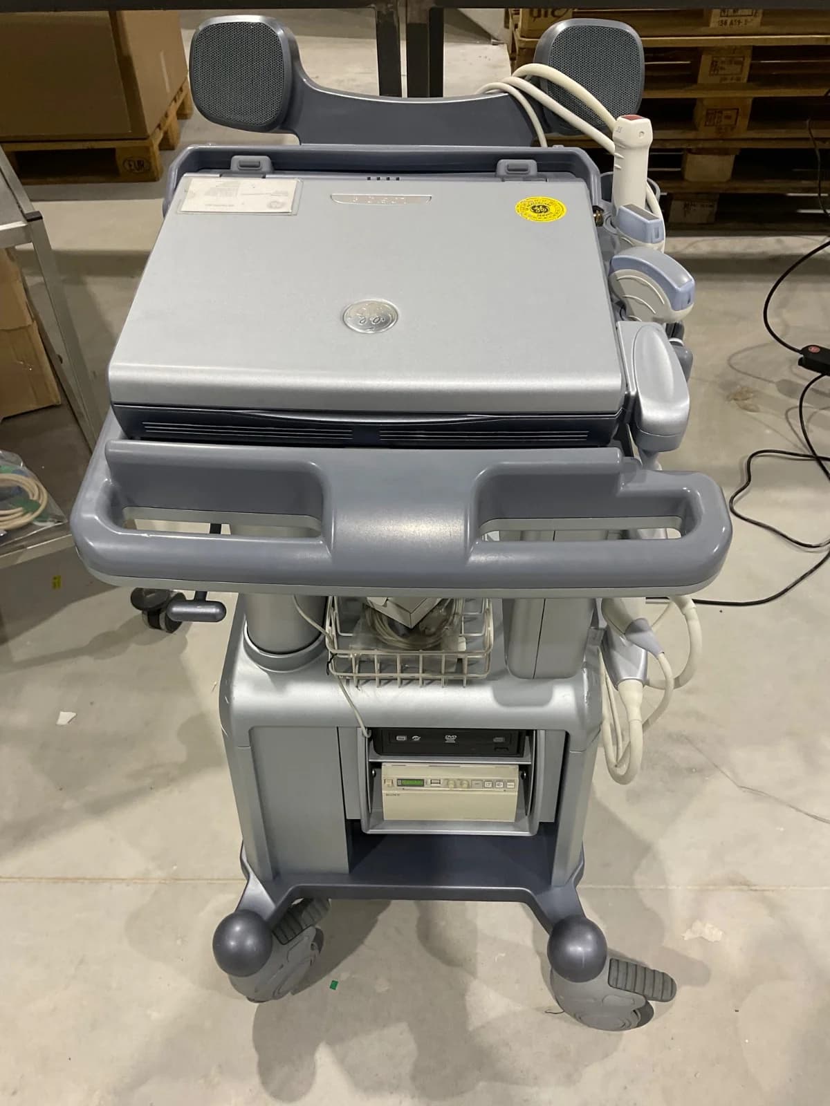 GE Logiq E Ultrasound Machine