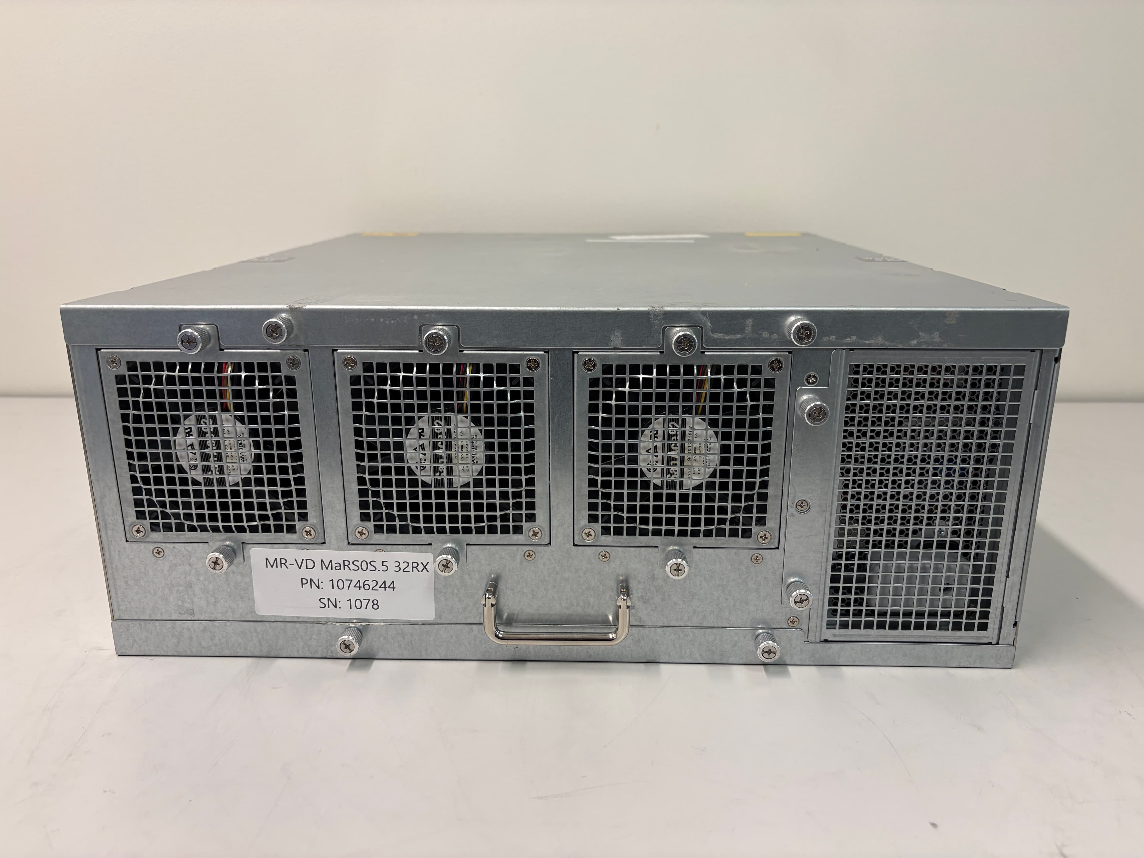 SIEMENS P/N 10746244 Part of MRI machine