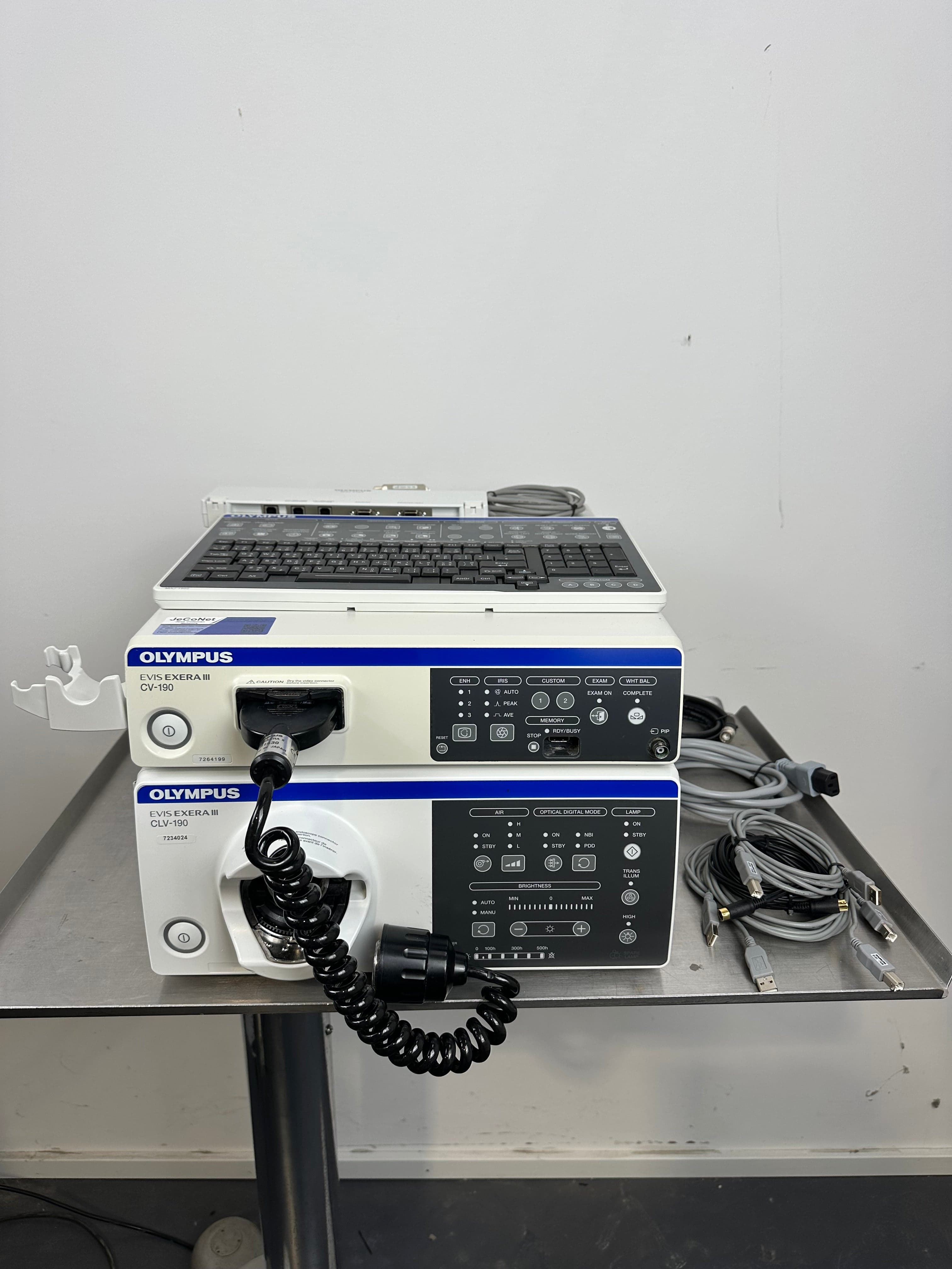 OLYMPUS Evis Exera III CV-190/CLV-190 Endoscopy System