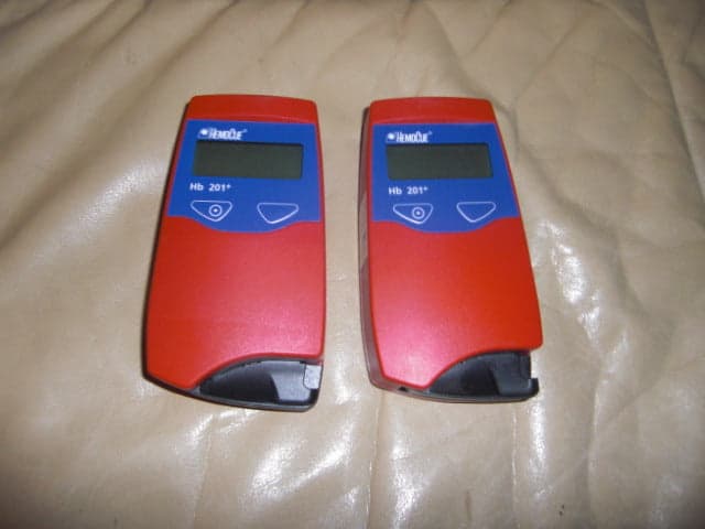 HEMOCUE Hb 201 plus Hemoglobin analyzer
