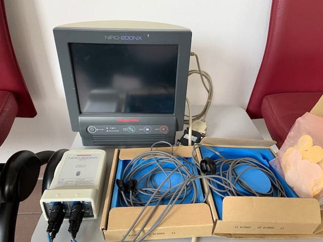 HAMAMATSU NIRO-200NX Oxygen Monitor