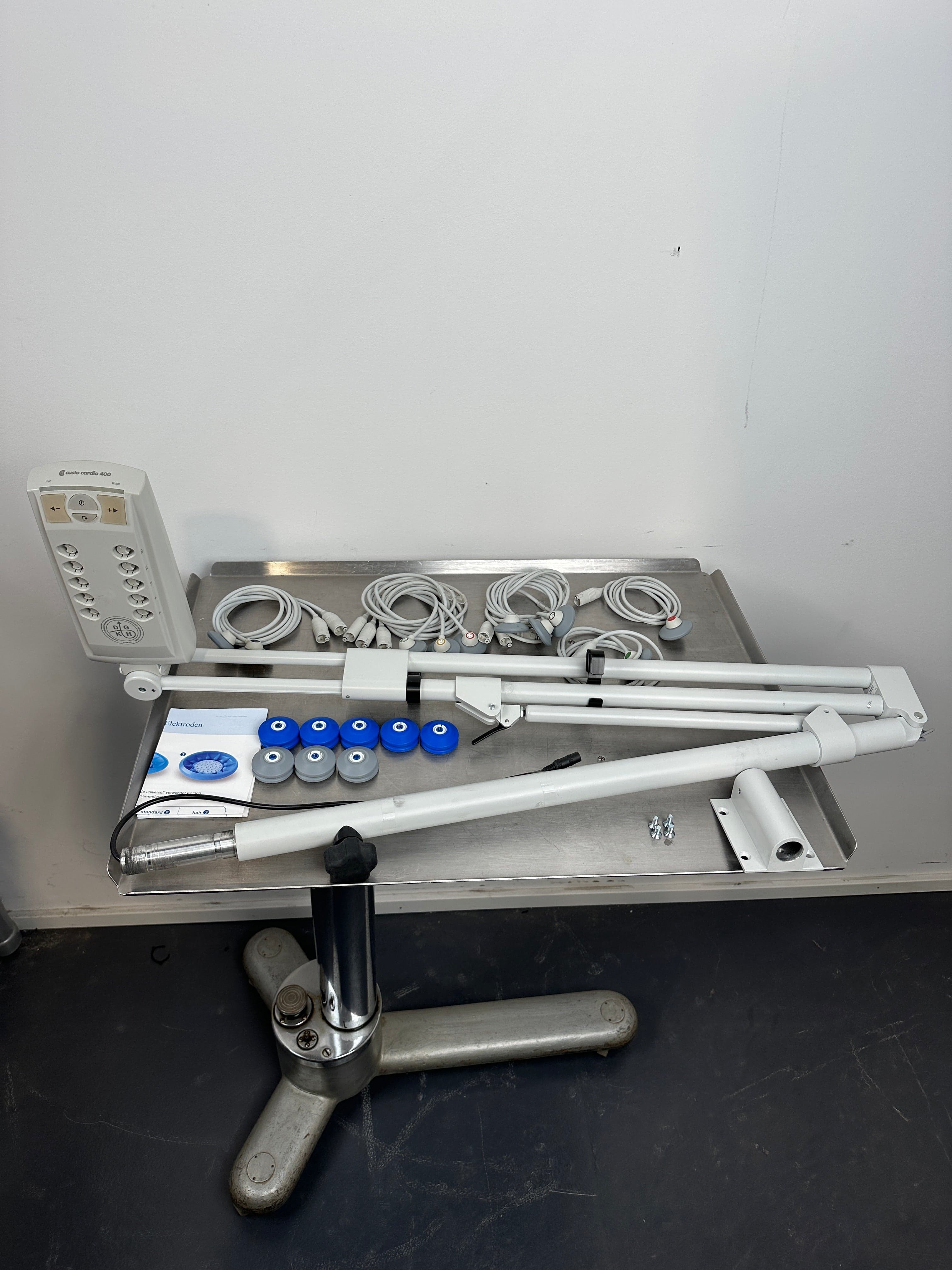 CUSTO MED GMBH custo cardio 400 EKG Machine