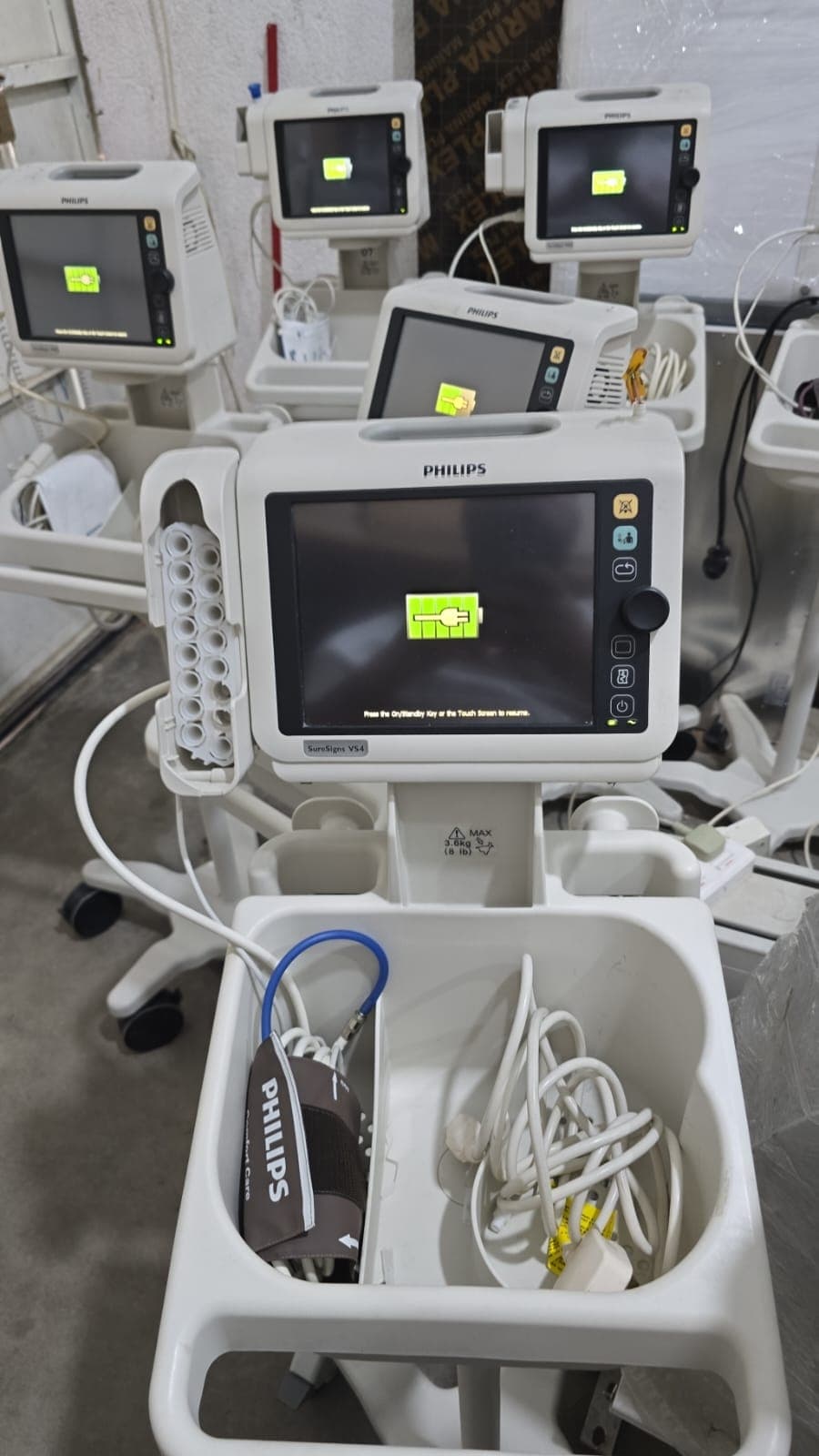 PHILIPS SureSigns VS4 Vital signs monitor