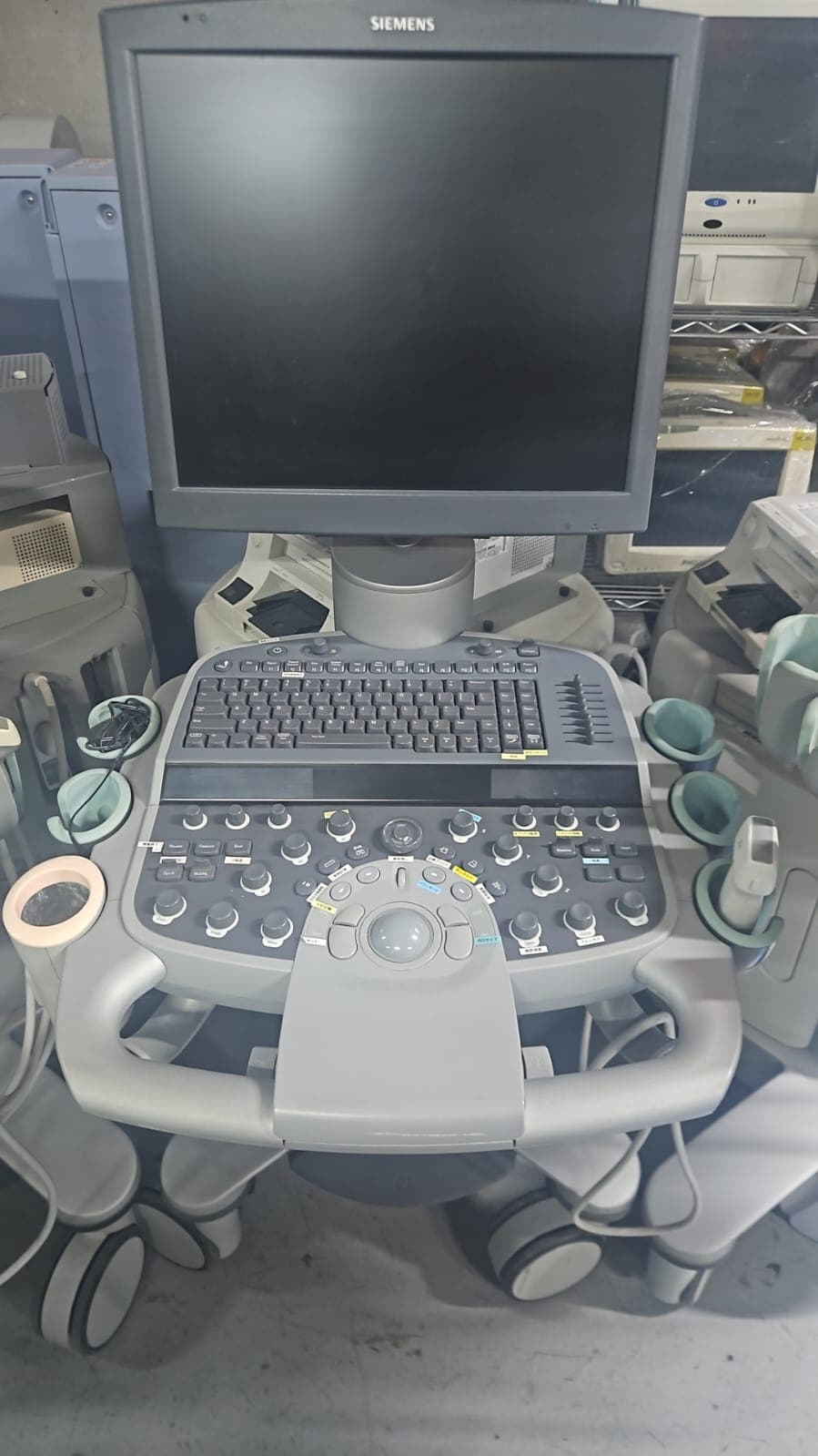 SIEMENS ACUSON S3000 Ultrasound Machine