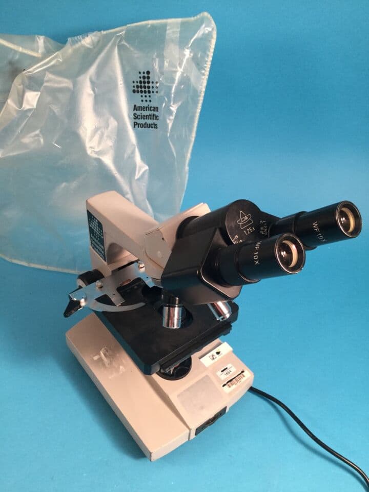 For Sale AMERICAN SCIENTIFIC PRODUCTS Microscope : WF 10x Eyepieces Objectives: 10/0.25 40/0.65 100/1.25