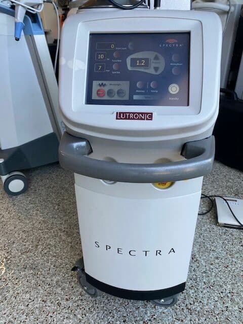 For Sale LUTRONIC Spectra Laser - YAG