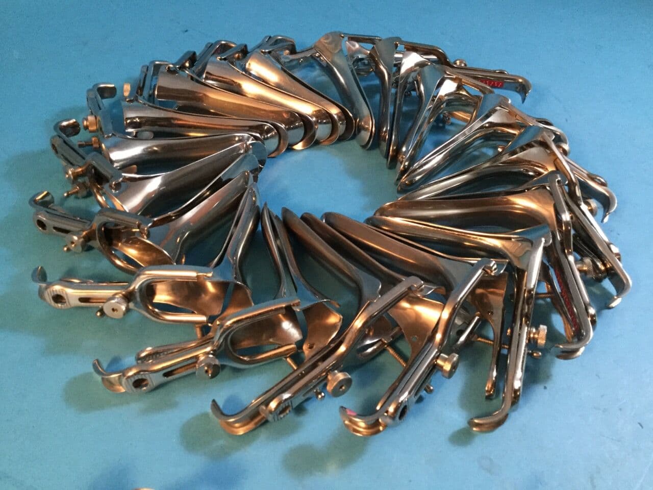 For Sale VANTAGE v30-20 Stainless Vaginal Speculum