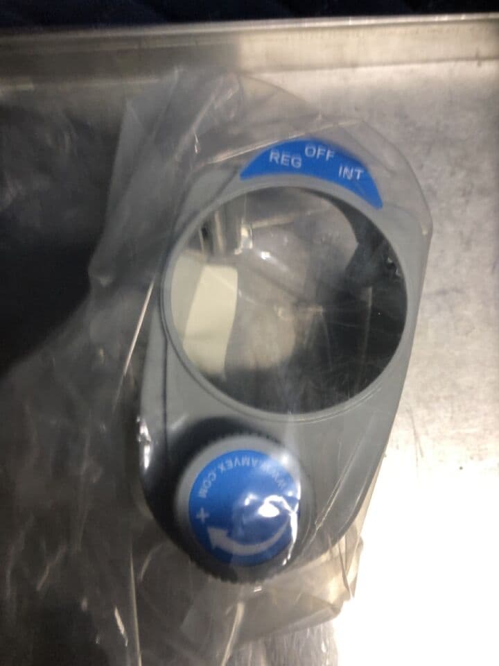 For Sale AMVEX Vacuum housing and face Plate Assy Lot of 10: VAC REG. FACE ASSEMBLY INT. GREY by Ohio Medical, LLC - Lot of 10 - New in packa