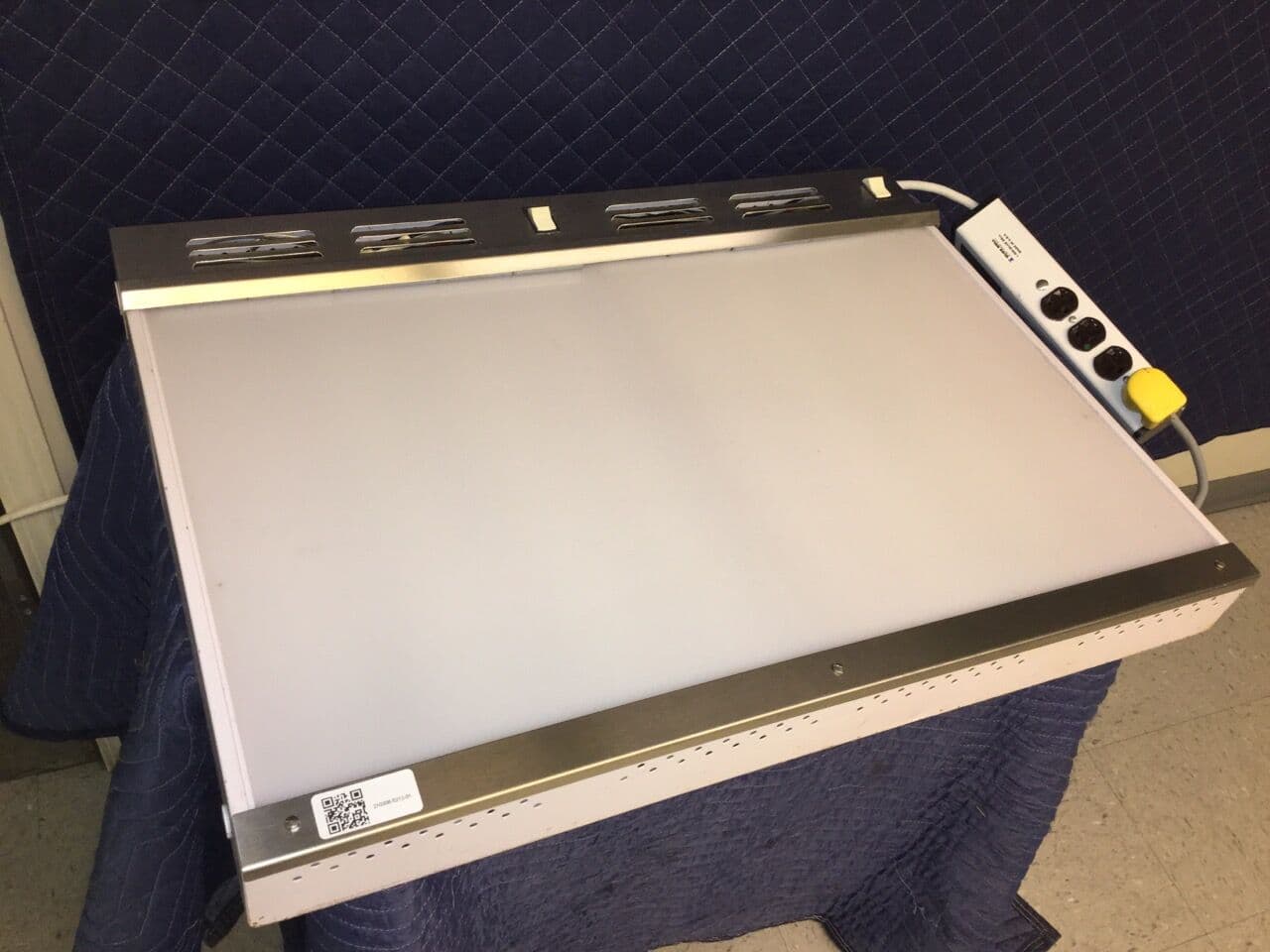 For Sale 2 panel view box: Viewbox