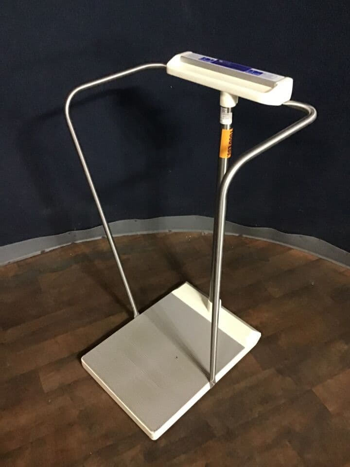 For Sale SR INSTRUMENTS 555 Digital Scale with hand rails