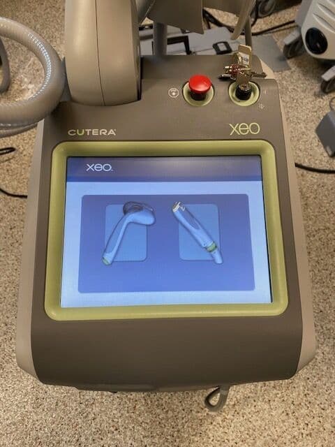 For Sale CUTERA Xeo Laser - YAG