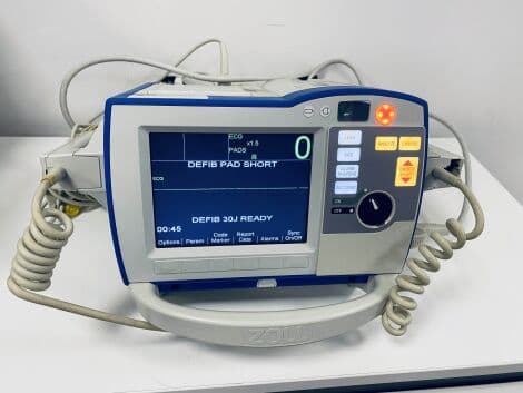For Sale ZOLL zoll R Series Plus Defibrillator