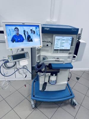 For Sale DRAEGER Dräger Primus w/C500 and M540 Anesthesia Machine