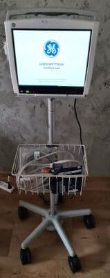 For Sale GE B450 with E-sCO module and Patient module on stand Anesthesia Monitor