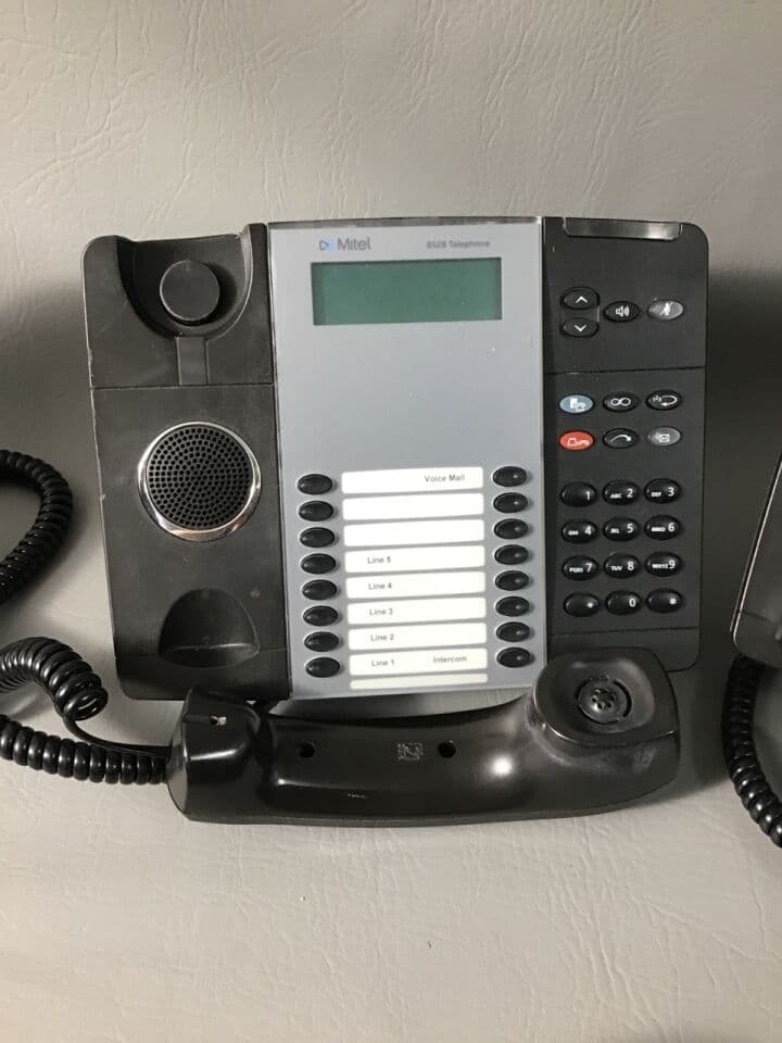 For Sale MITEL 50006122 8528 Phone, IP Business