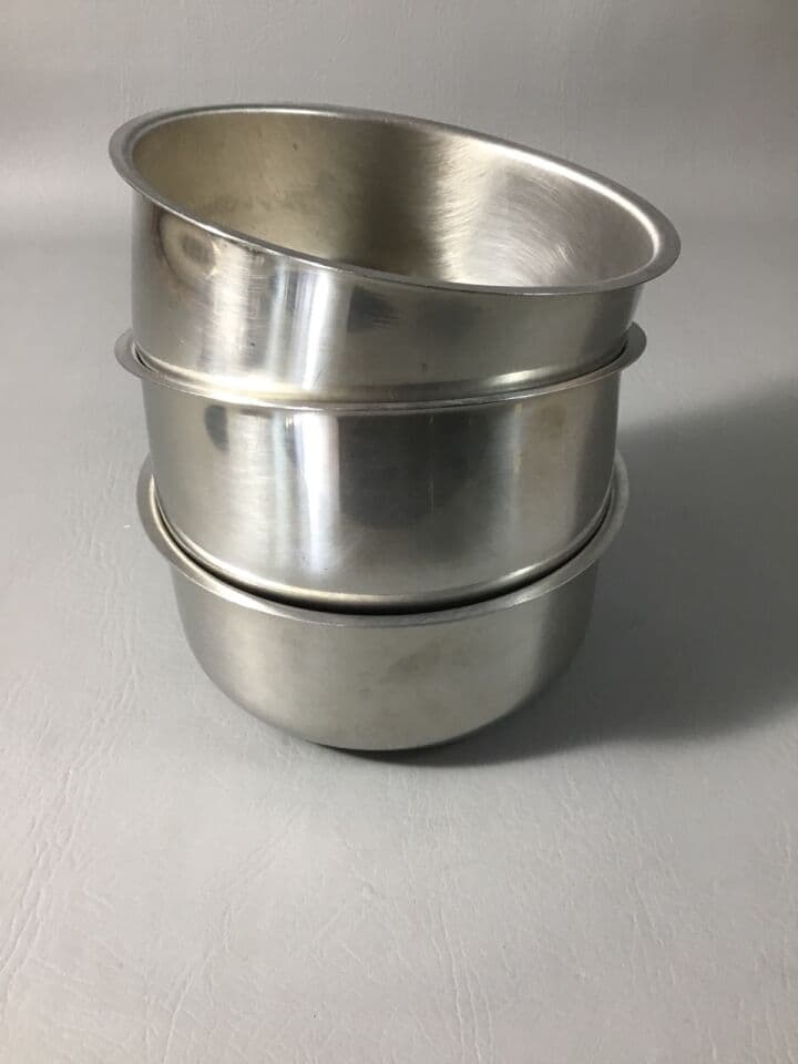 For Sale VOLLRATH Stainless Steel Bowl: Stainless Steel Bowl (set of 3)