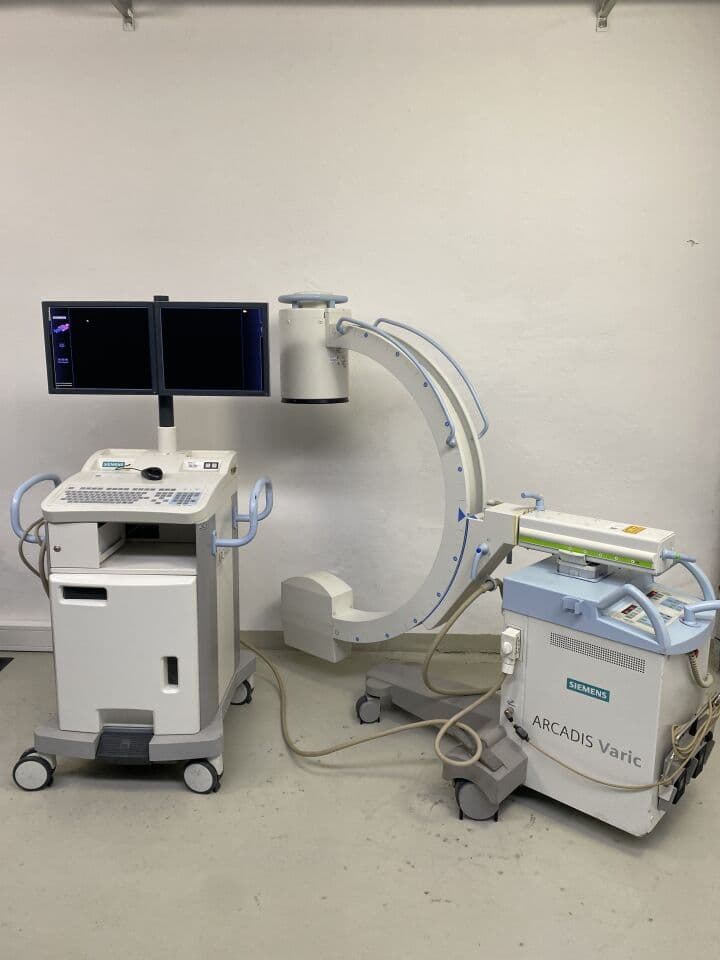 For Sale SIEMENS Arcadis Varic Gen II C-Arm