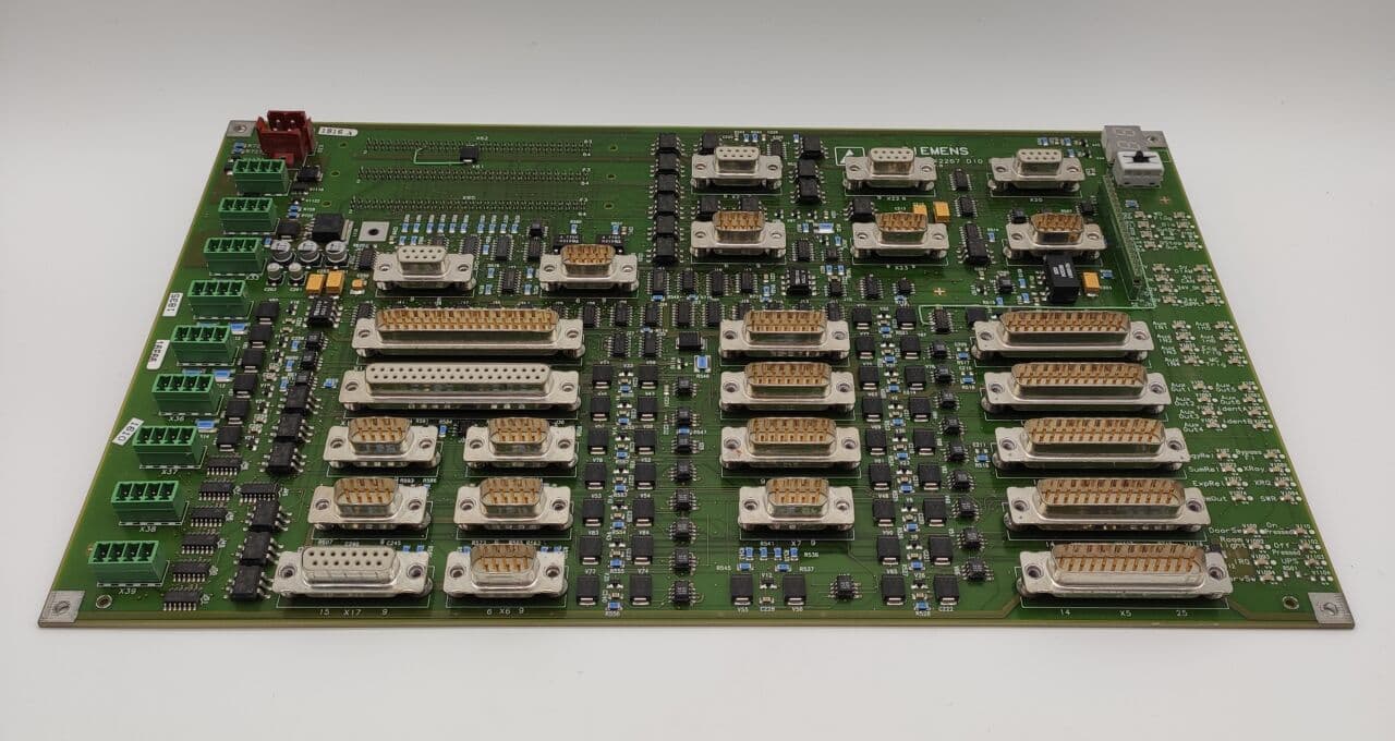 For Sale SIEMENS AXIOM Artis D10 SIRC BOARD Cath Angio Lab Parts P/N 5650259