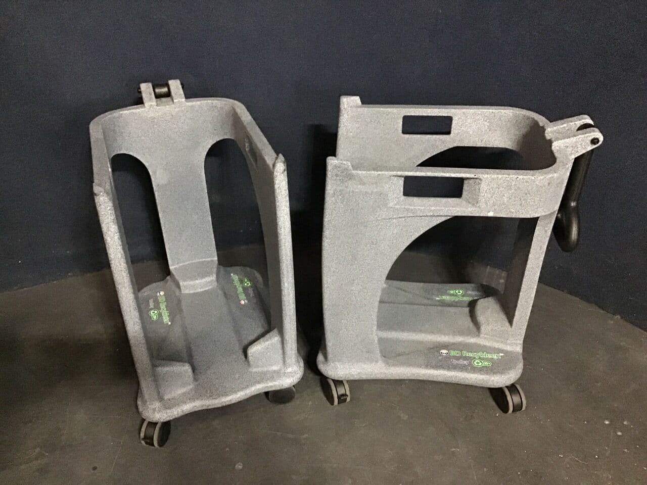 For Sale BD RECYKLEEN 305093 Sharps Collector Trolley