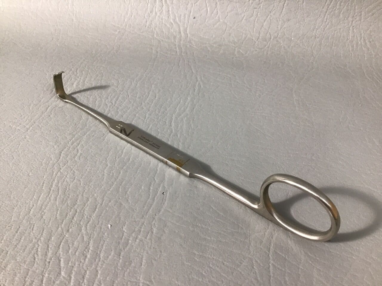 For Sale MUELLER XSTA02 Meyerding Finger Retractor