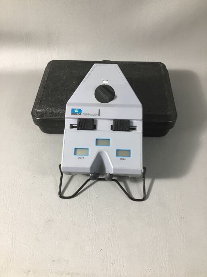 For Sale ESSILOR Digital CRP Pupilmeter: Includes carrying case. X81705 Precision Digital CRP Corneal Reflection Pupillometer EUC