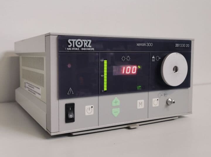 For Sale KARL STORZ xenon 300 - 201330 20 Light Source