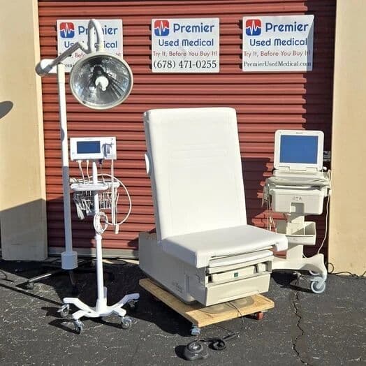 For Sale MIDMARK RITTER 223 Midmark Mist Upholstery Exam Table