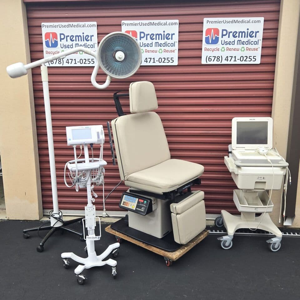 For Sale MIDMARK RITTER 411 Power Chair with New Creme Upholstery Exam Chair