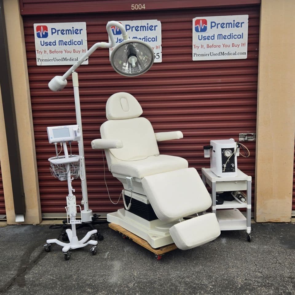 For Sale MEDICAL SPA Medical Exam Chair Spa with New White Upholstery Exam Table
