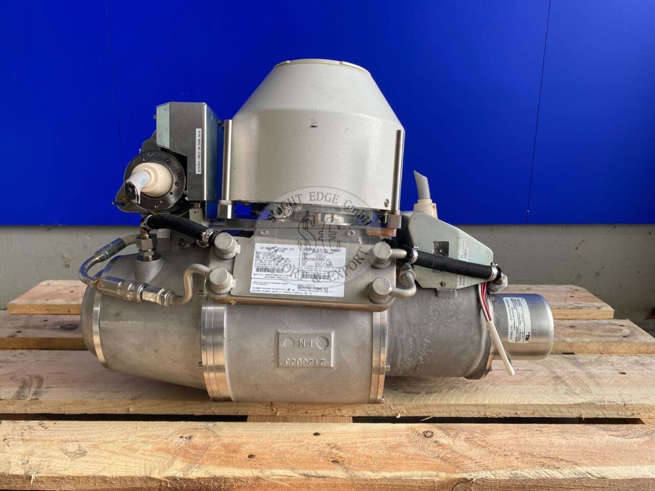 For Sale GE Innova 2000 X-Ray Tube X-Ray Tube Parts P/N 2149521 / 2142036