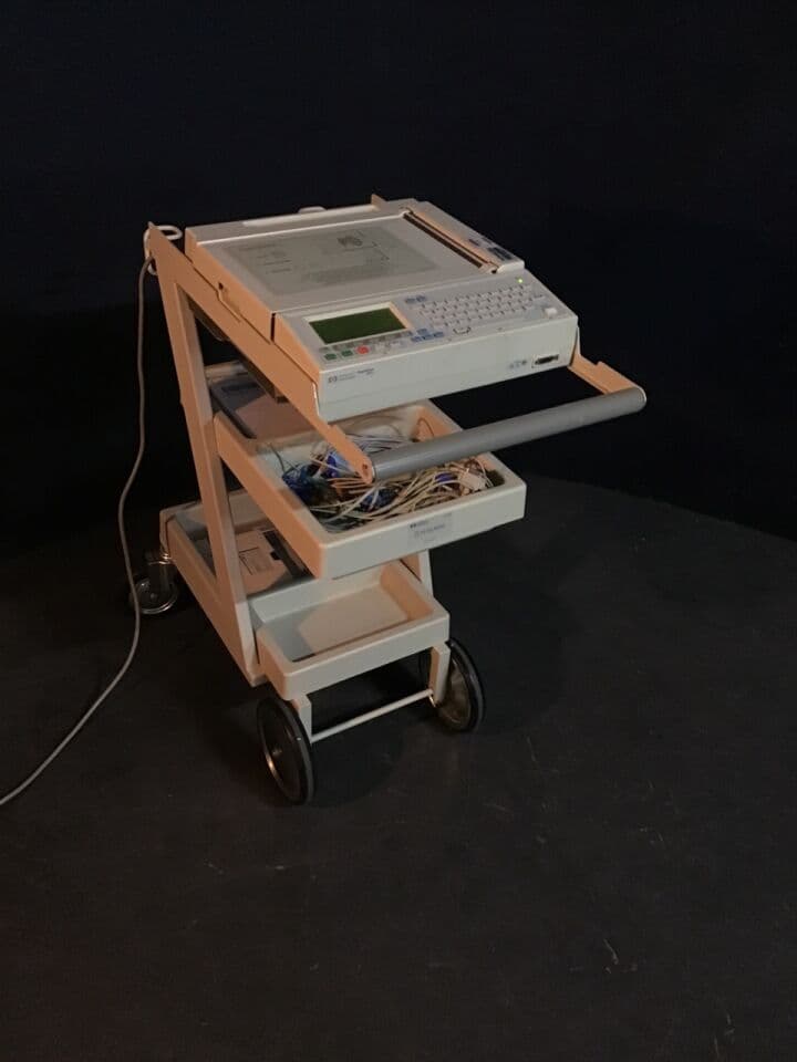 For Sale HEWLETT PACKARD (HP) PHILIPS M1770A Page Writer 300pi EKG ECG Machine