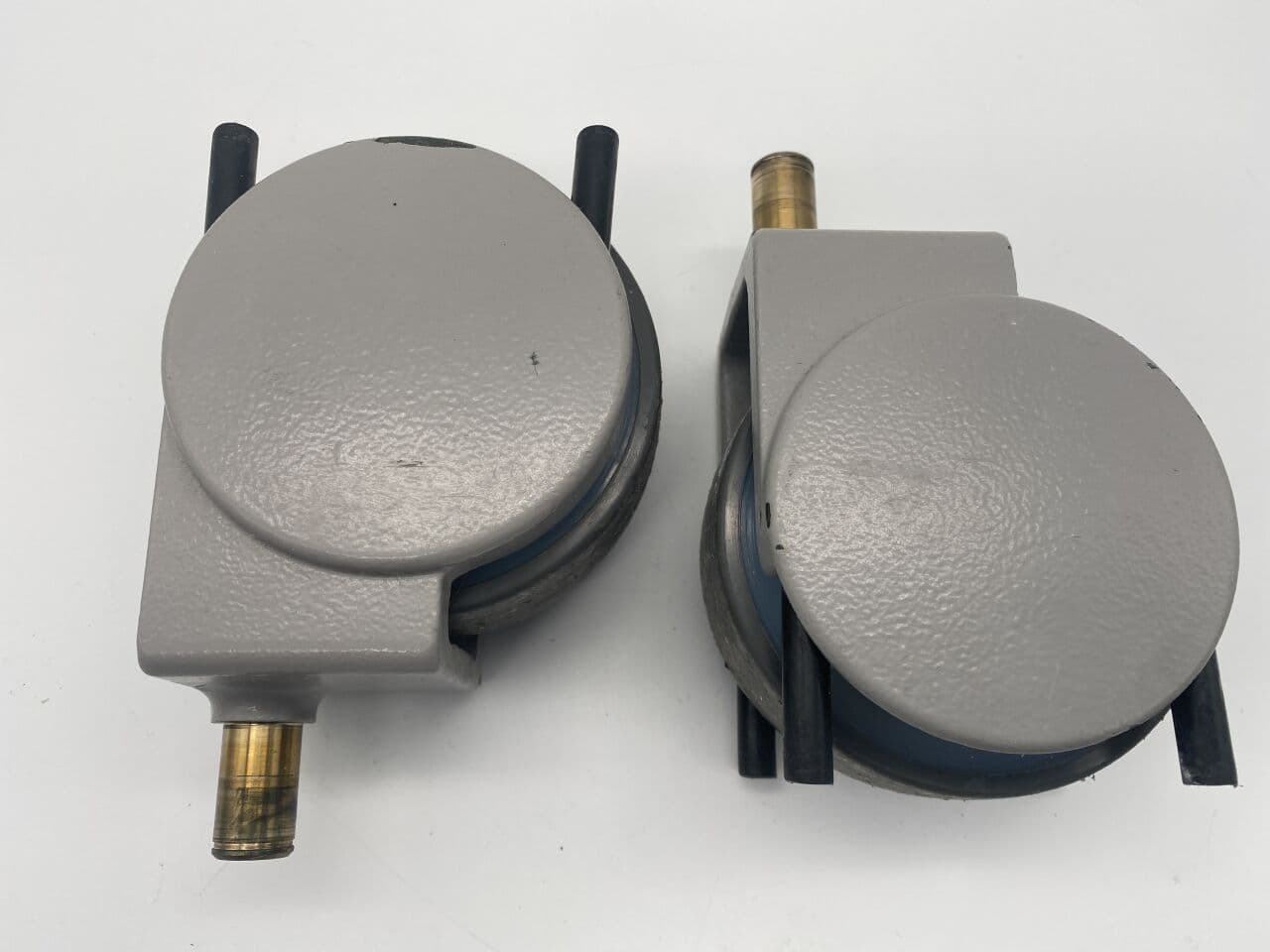 For Sale SIEMENS Arcadis Avantic Gen II Wheel 100x10x42 C-Arm Parts P/N 07049638