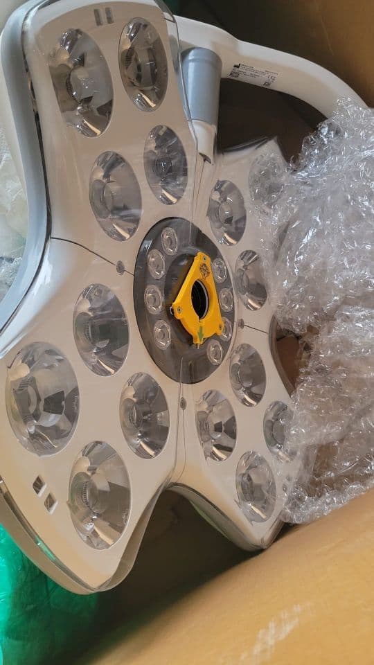 For Sale MAQUET Volista O/R Light