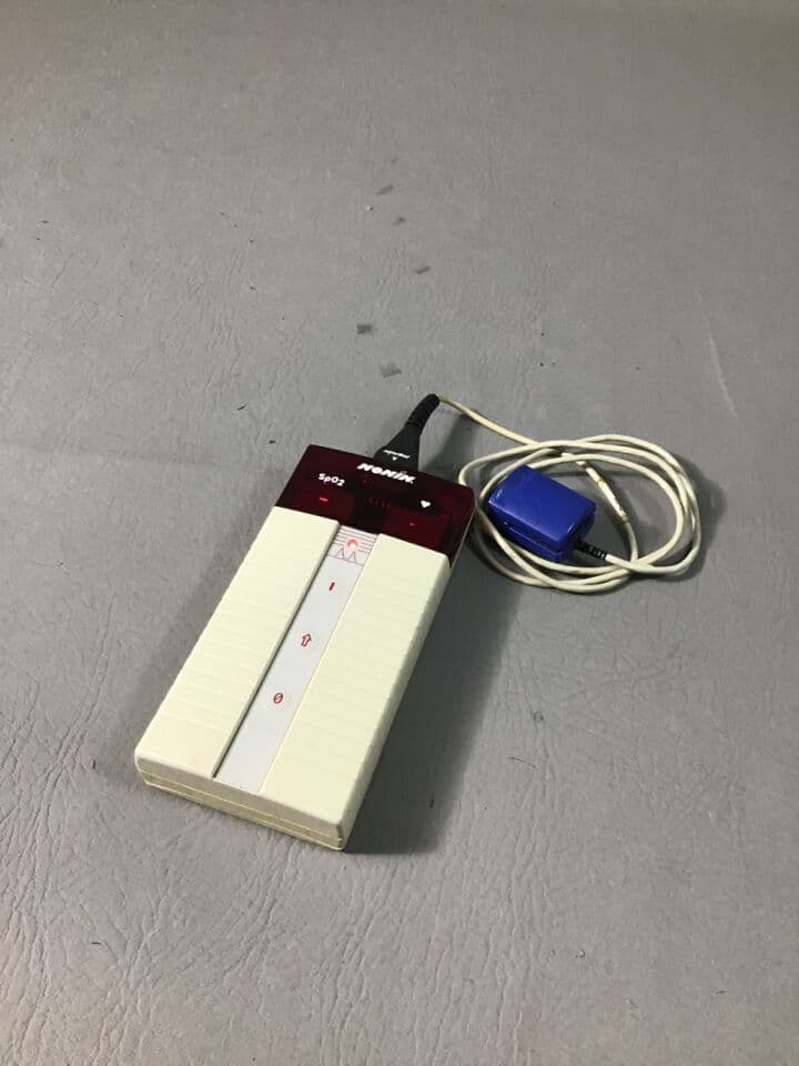 For Sale NONIN MEDICAL INC. 8500M Pulse Oximeter