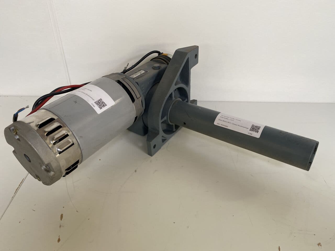 For Sale SIEMENS AXIOM Aristos MX Drive Motor M10 / Grease Klueberplexge Rad Room Parts P/N 474700 / 5507608