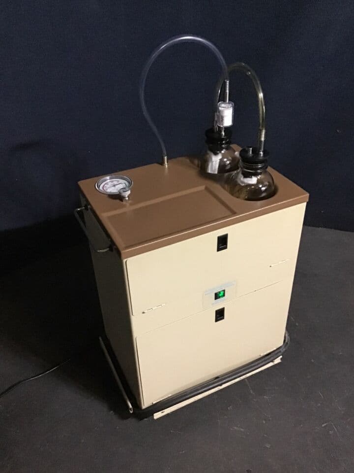 For Sale BERKELEY SV-10 Vacuum Pump