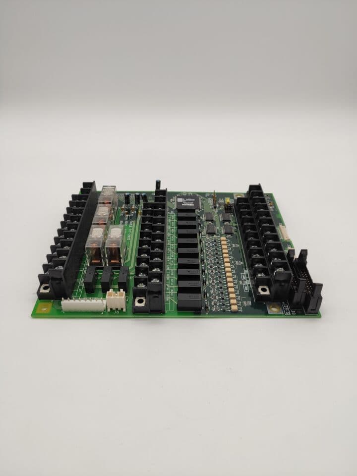 For Sale SHIMADZU RADSPEED I/F-2002 Board Rad/Fluoro Room Parts P/N 502-22507