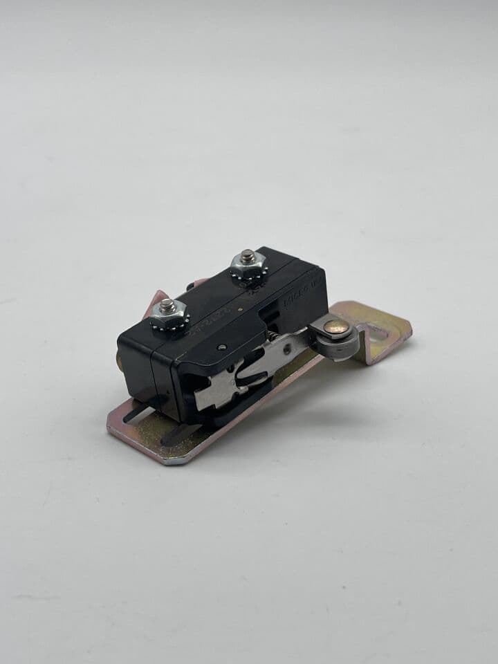 For Sale HONEYWELL UNKOWN Action Switch Parts P/N BZ-2RW82272-A2