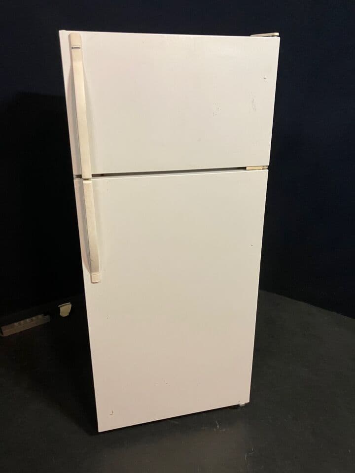 For Sale KENMORE 25338642894 Refrigerator/Freezer