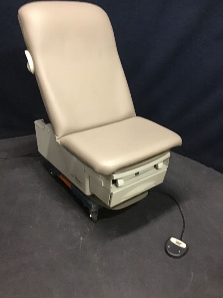 For Sale RITTER 222-016 Power Exam Table