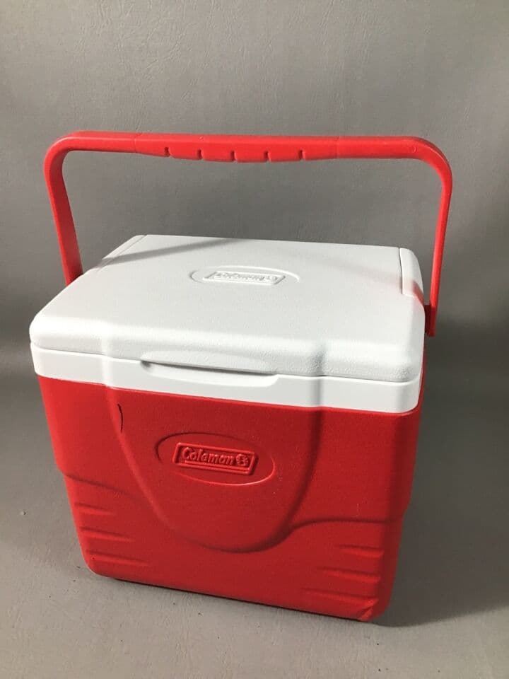 For Sale COLEMAN 6209 Ice Chest