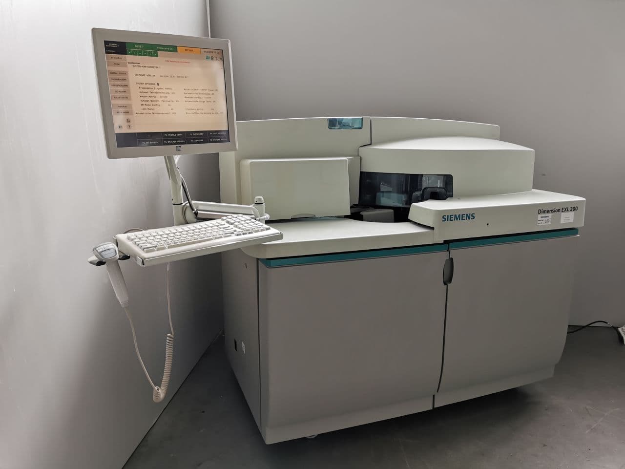 For Sale SIEMENS Dimension EXL 200 Chemistry Analyzer
